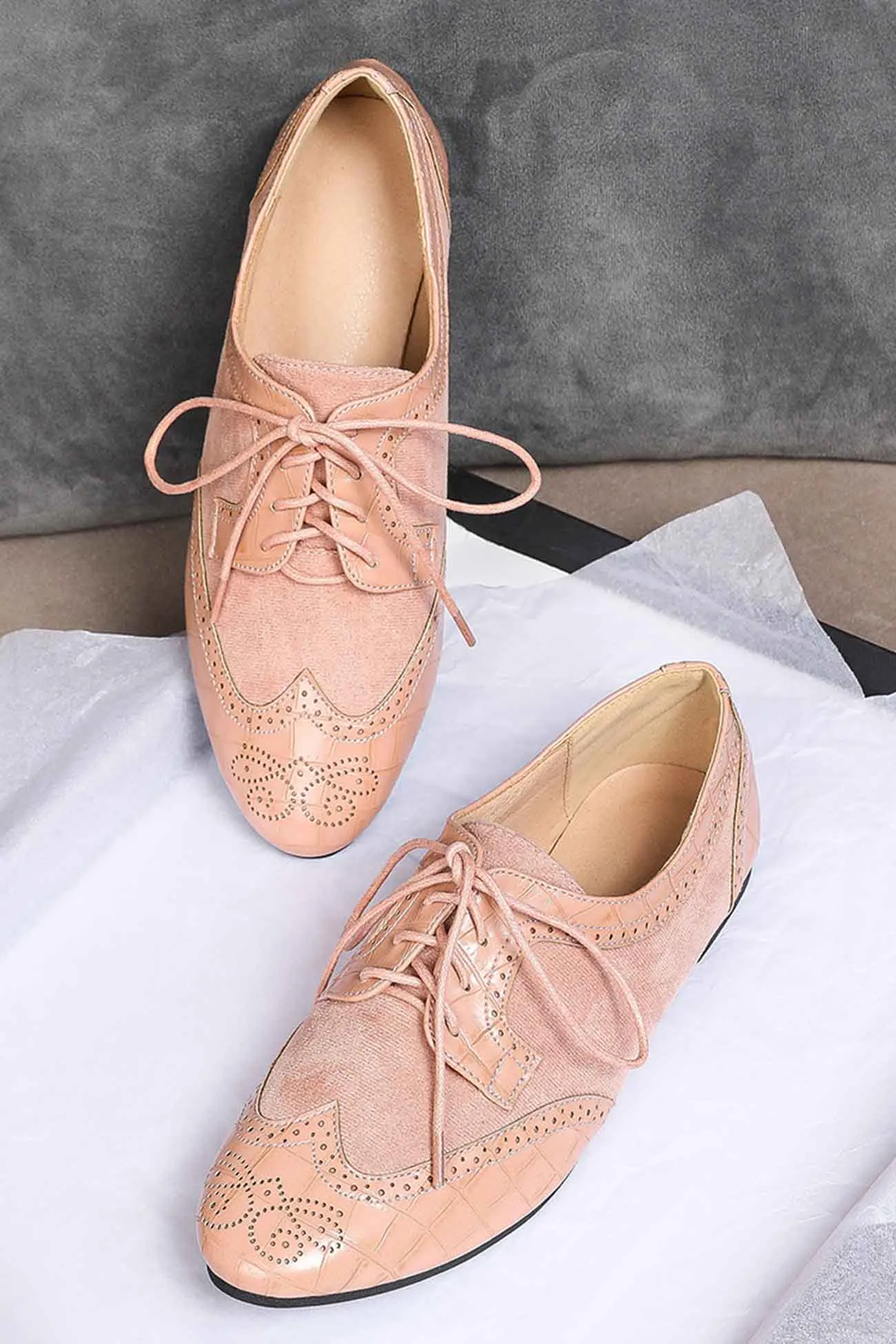 Amozae-Carved Lace Up Leather Shoes