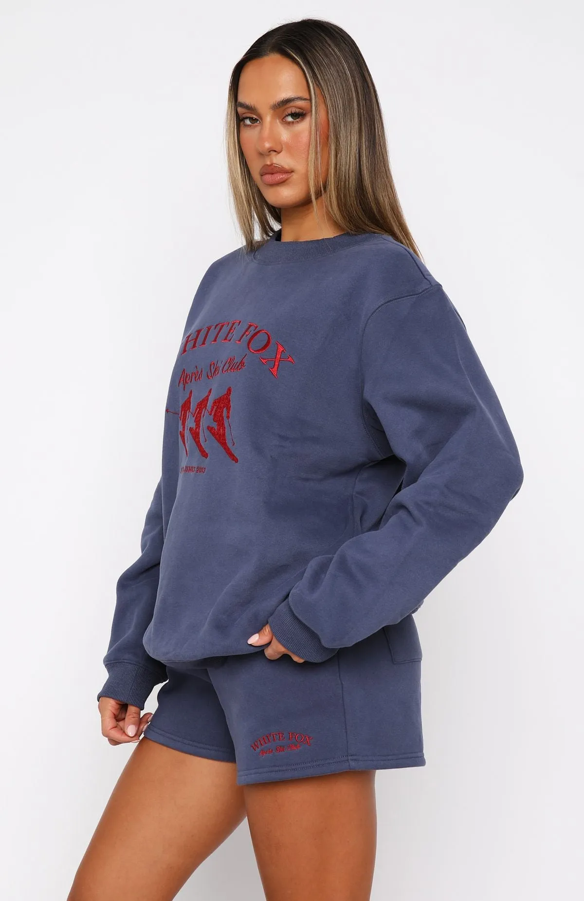 Après Ski Club Oversized Sweater Navy