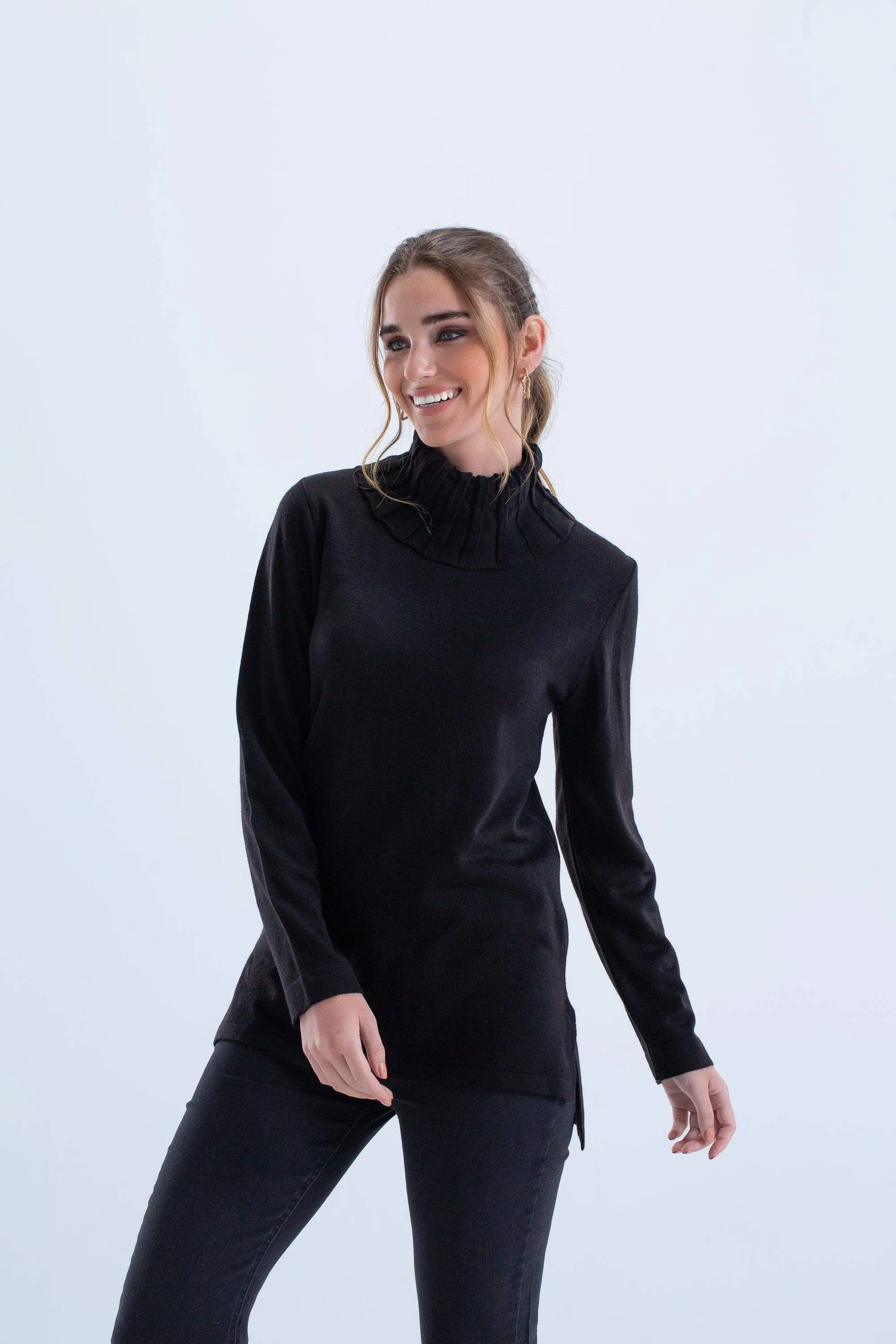 Asymmetrical Black Pullover