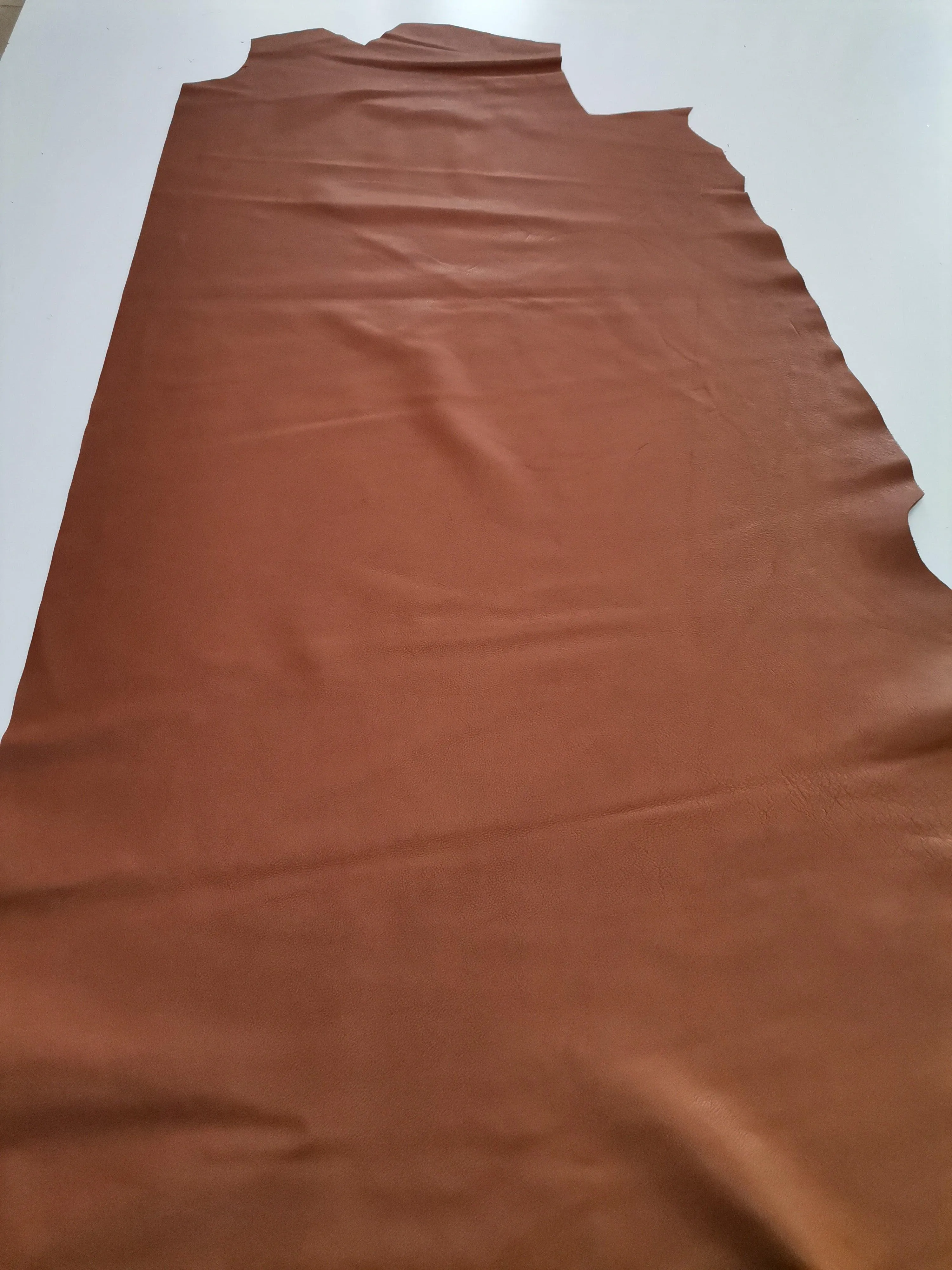 Cow natural milled leather | Smooth and soft sheets