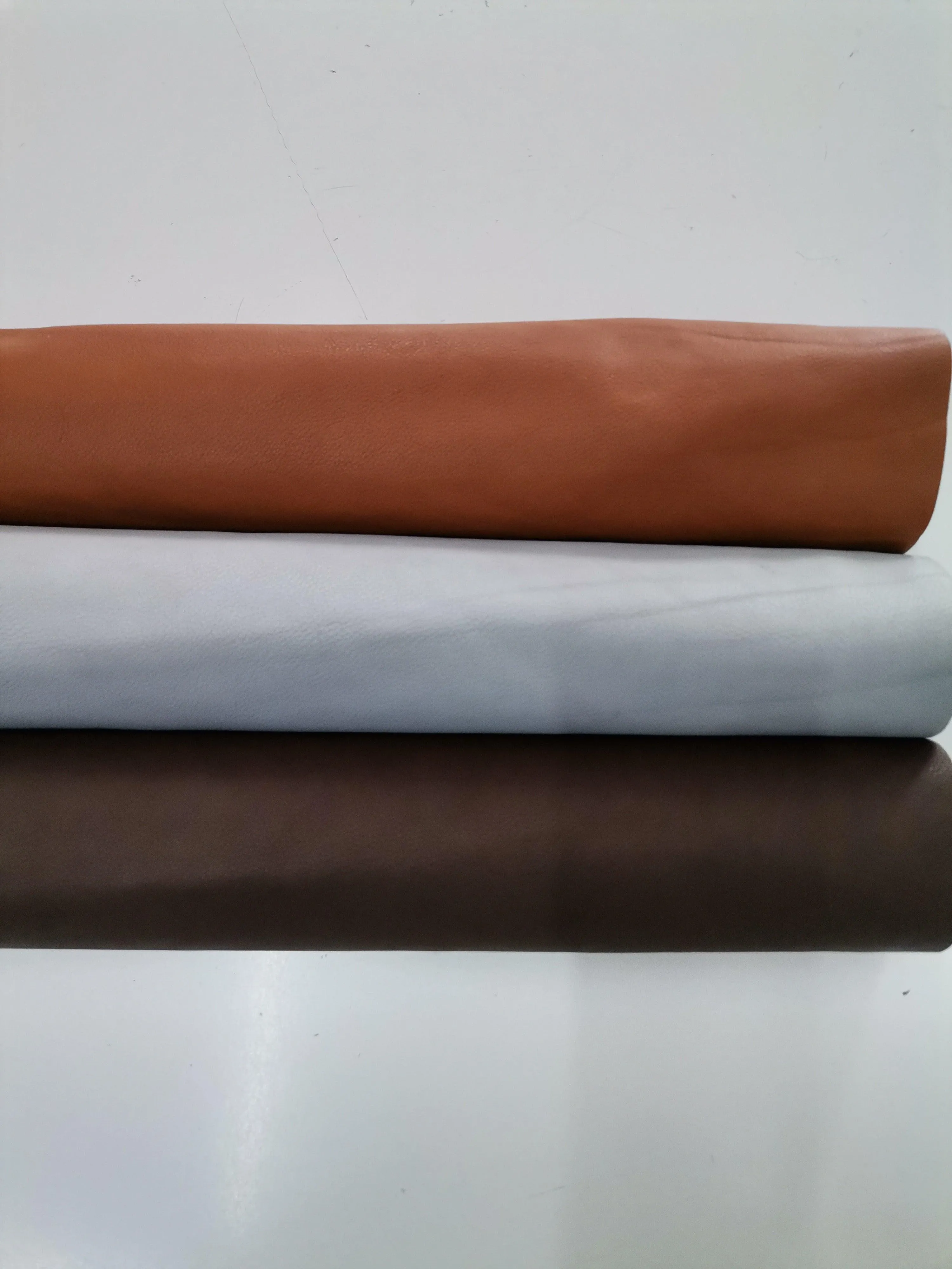 Cow natural milled leather | Smooth and soft sheets