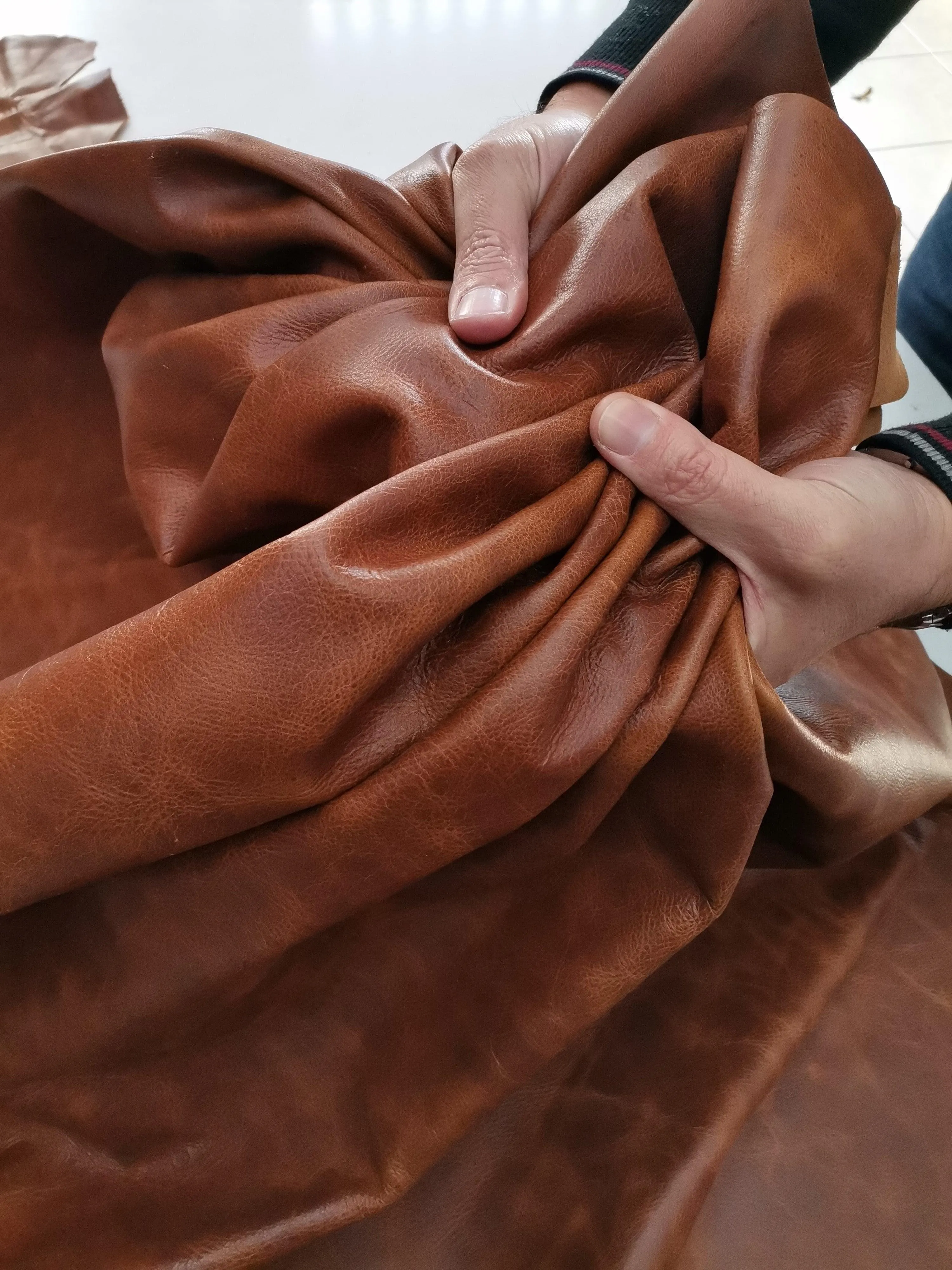 Cow upholstery leather | antique cowhide