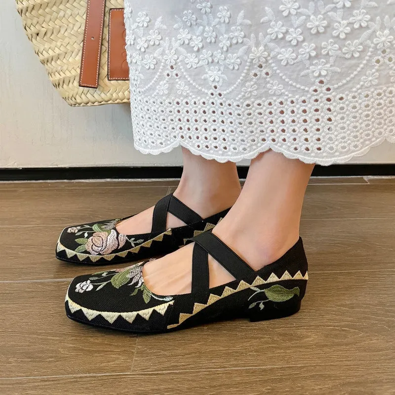 Embroidery Ballet Flats with Cross-Strap Square Toe in Black/Beige