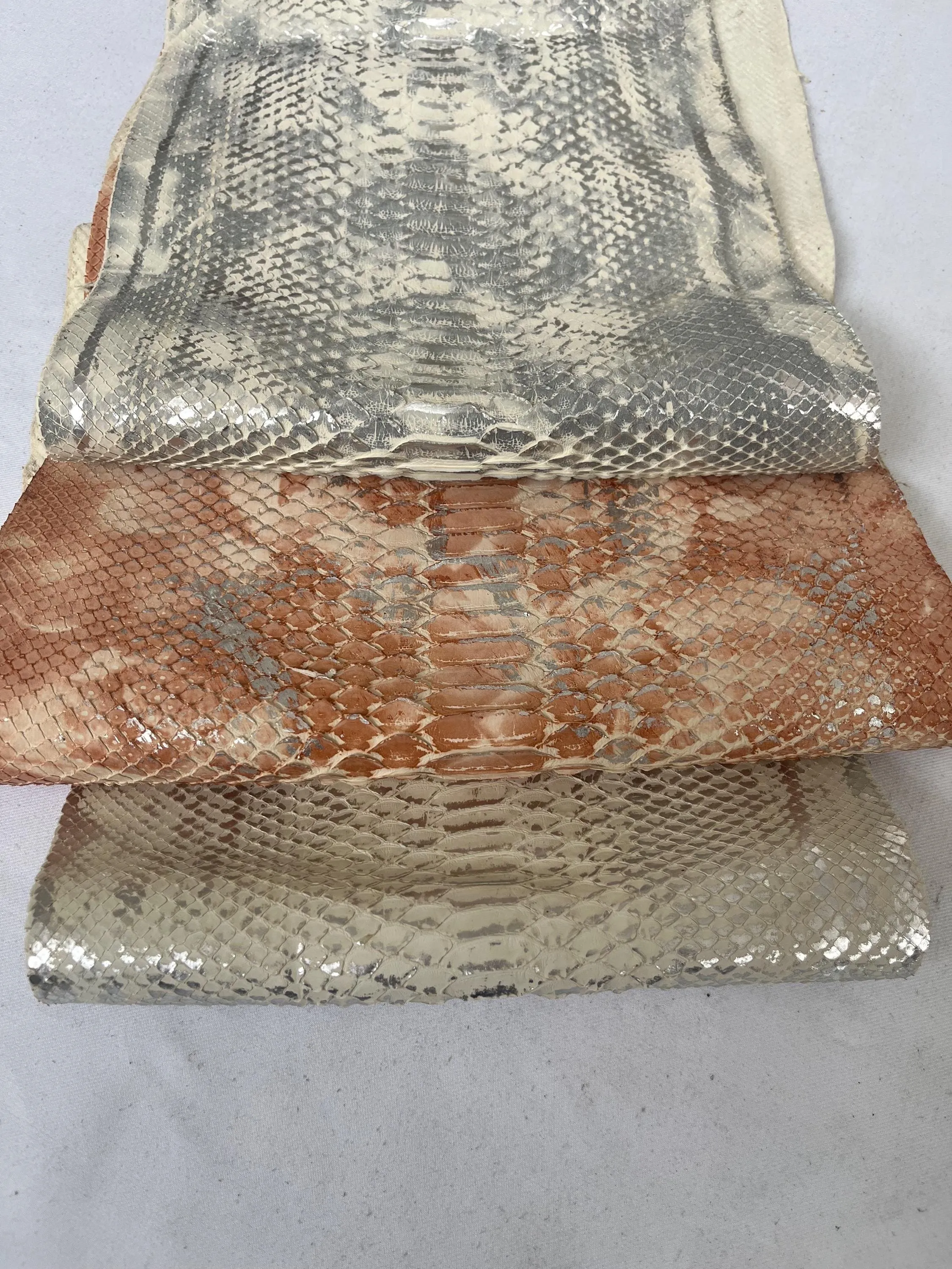 Genuine snake leather, real snakeskin hide with silver touches, long and wide exotic leather for crafts of thick 1,0 mm(2 1/2 oz)