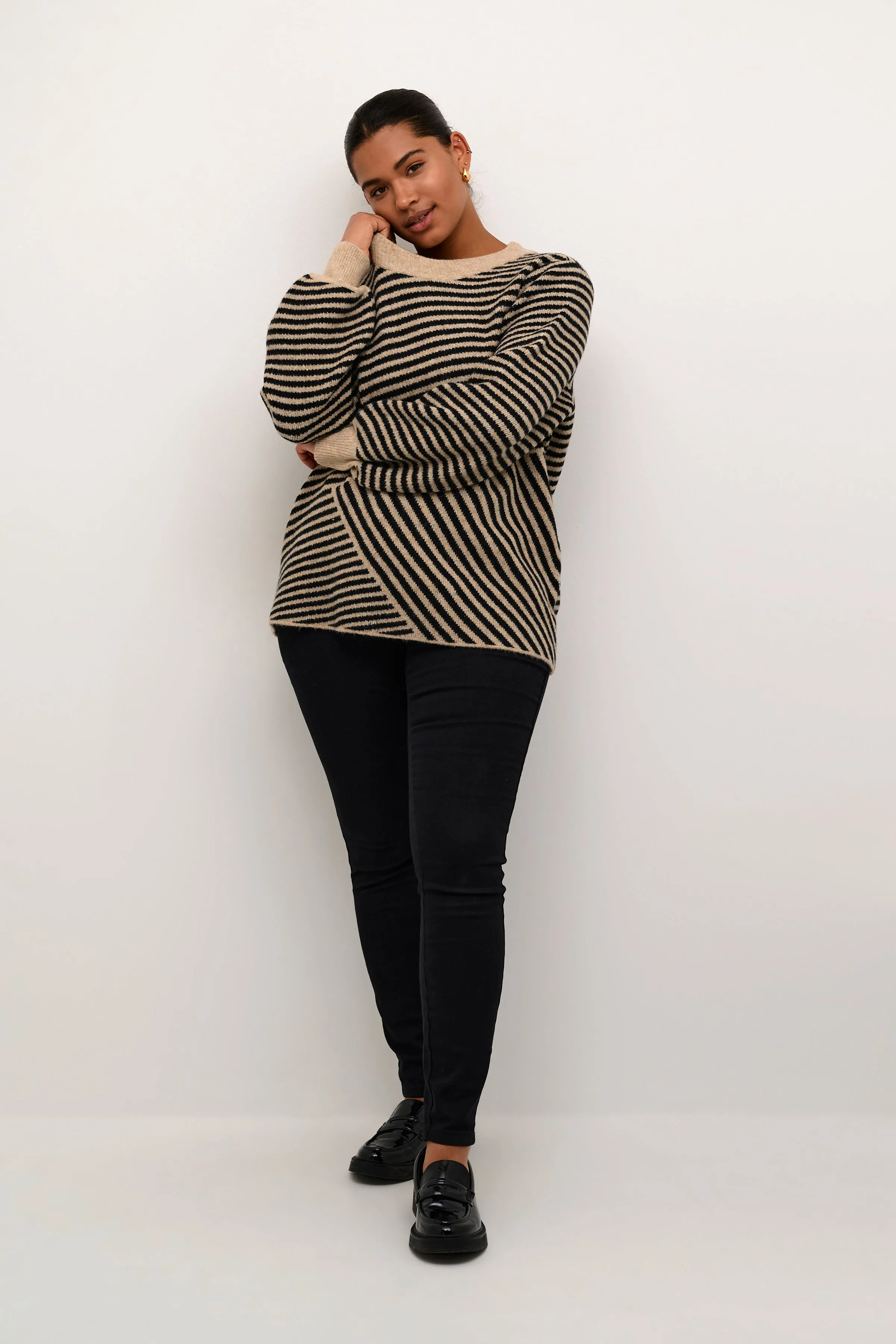 Kaffe Curve Verina Jumper in Black/Beige