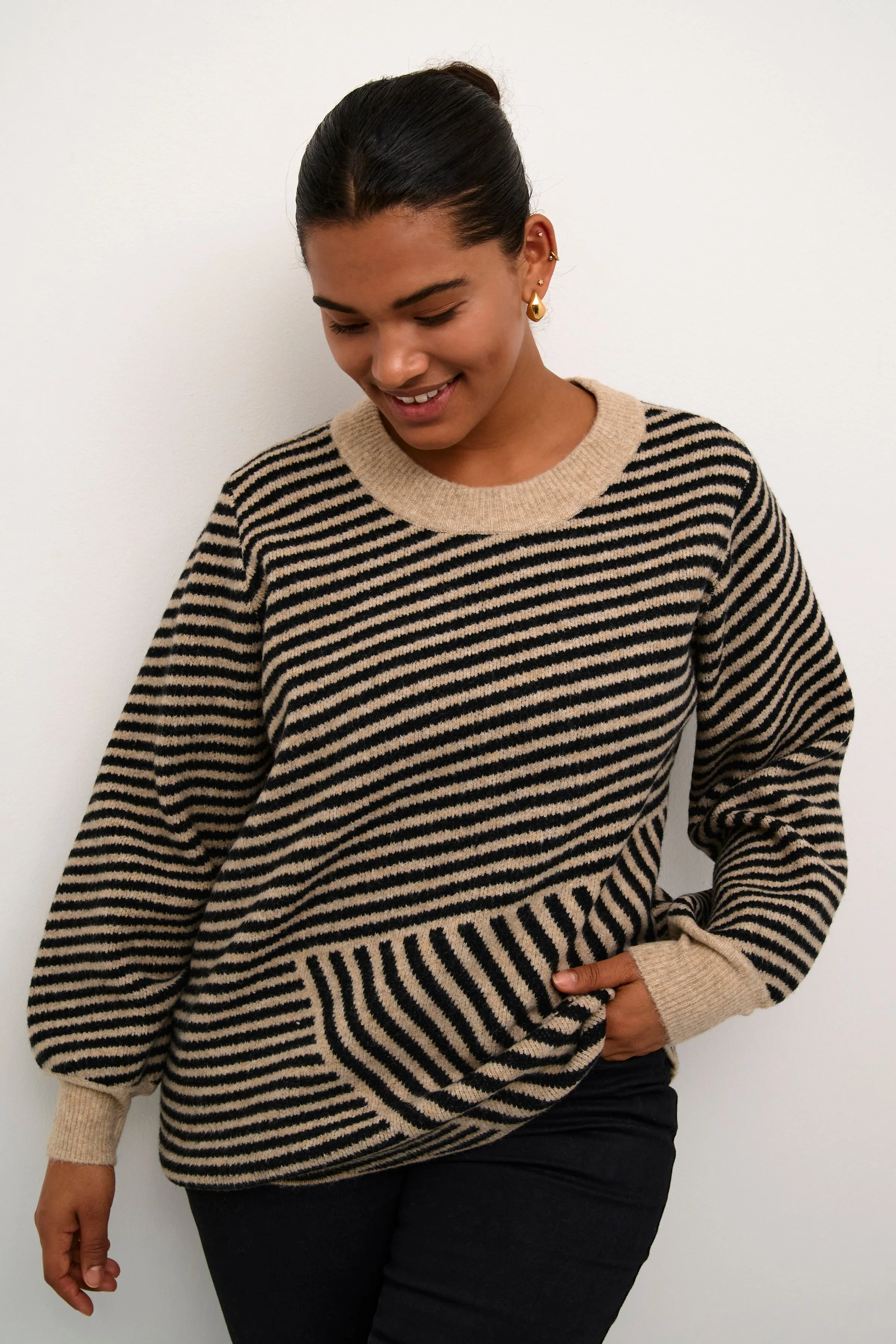 Kaffe Curve Verina Jumper in Black/Beige