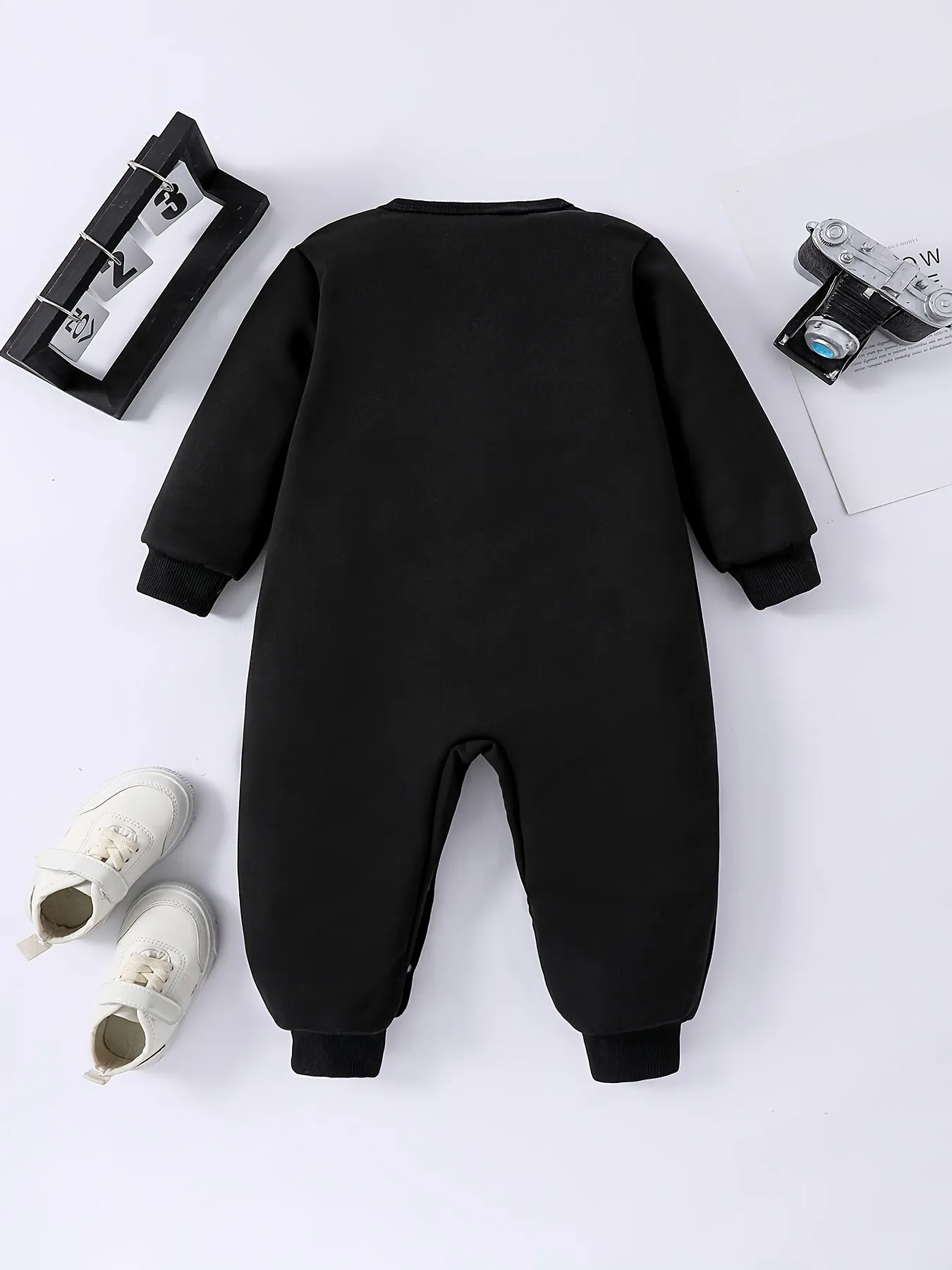 Long Sleeve Boys "First Christmas" Print Loose Comfy Outdoor Graphic Bodysuit for Autumn Spring