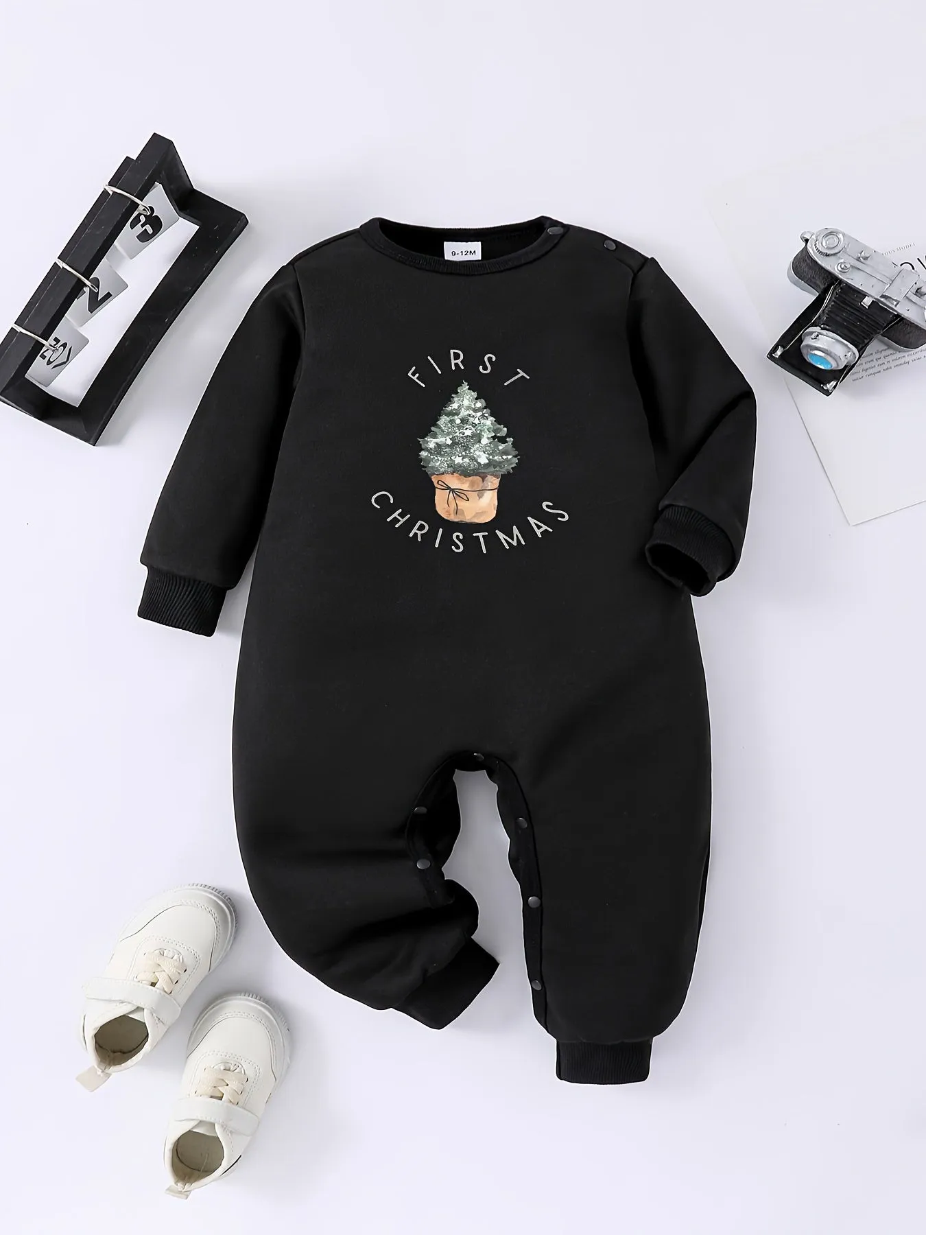 Long Sleeve Boys "First Christmas" Print Loose Comfy Outdoor Graphic Bodysuit for Autumn Spring