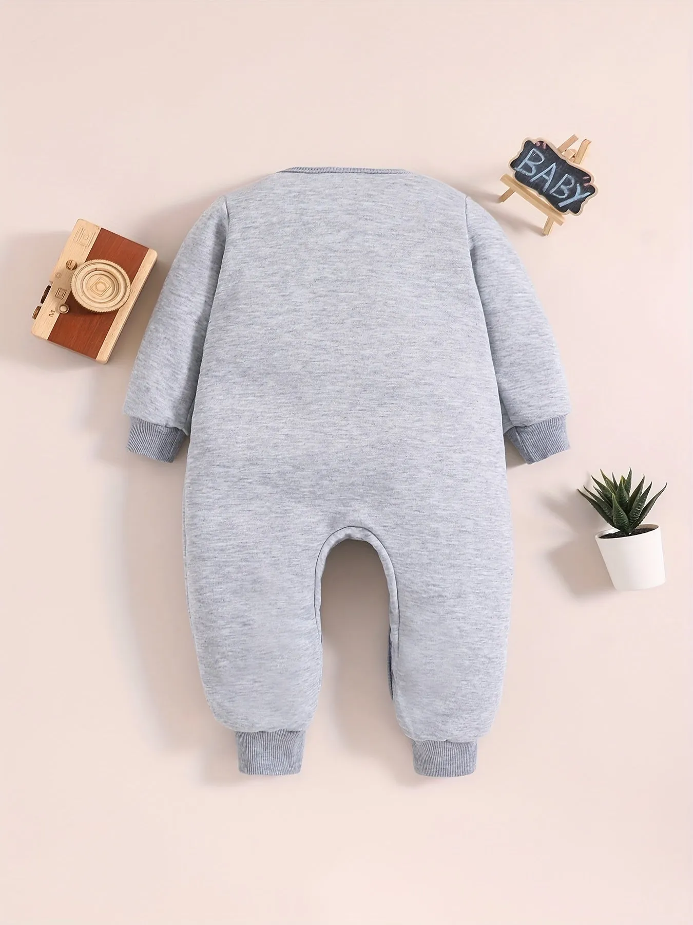 Long Sleeve Boys "First Christmas" Print Loose Comfy Outdoor Graphic Bodysuit for Autumn Spring