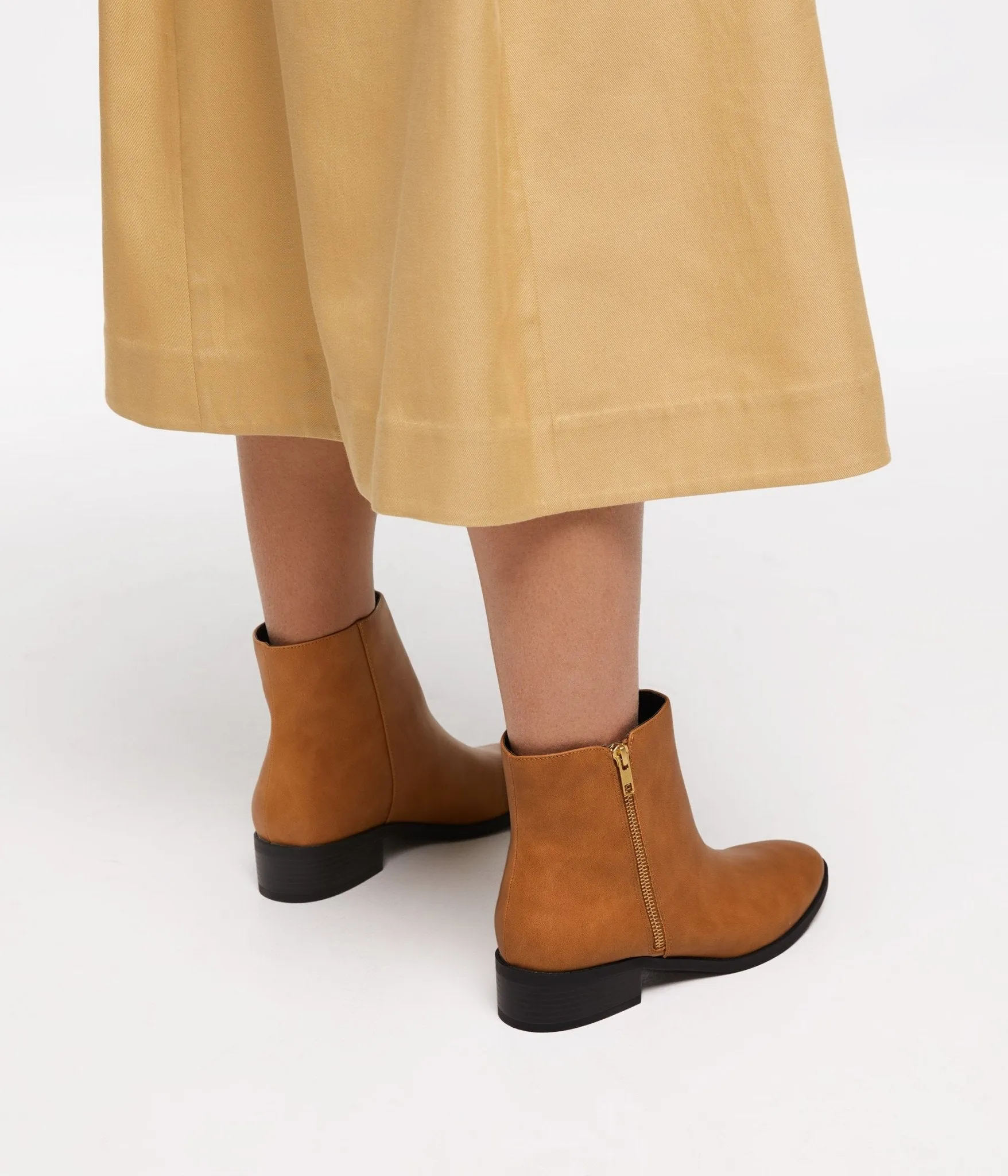 MATT&NAT LIMAN - Women's Vegan Flat Boots