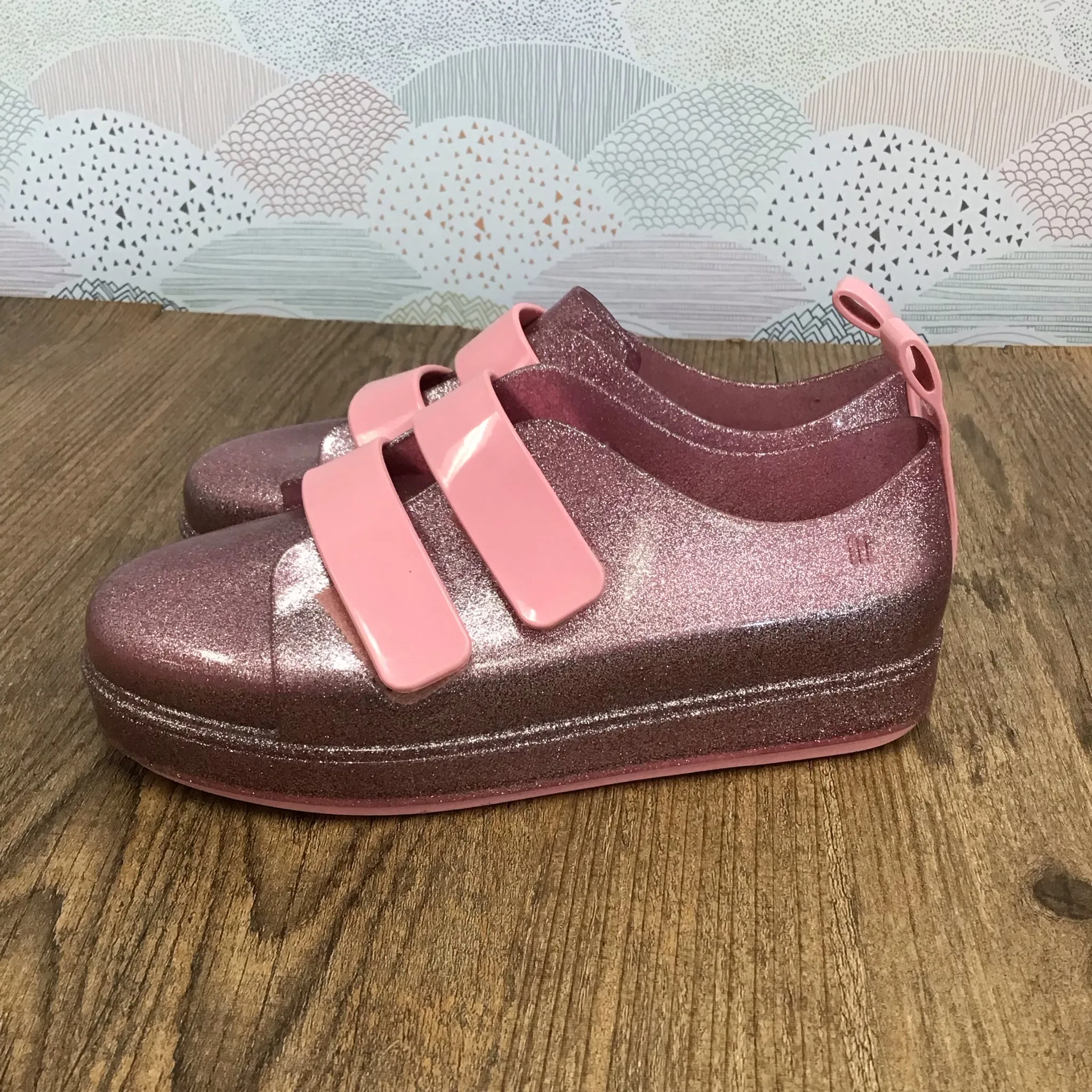 Mini Melissa Size 3 Youth Pink Glitter Shoes