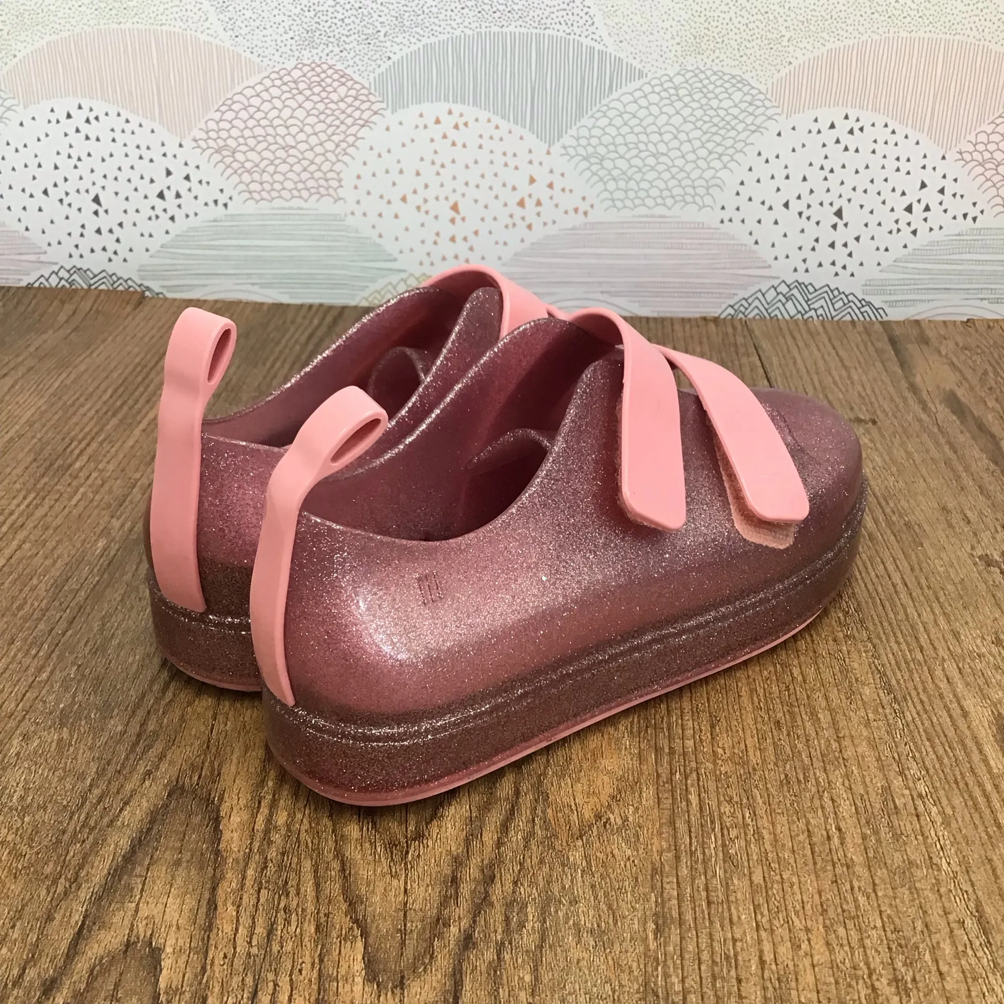 Mini Melissa Size 3 Youth Pink Glitter Shoes