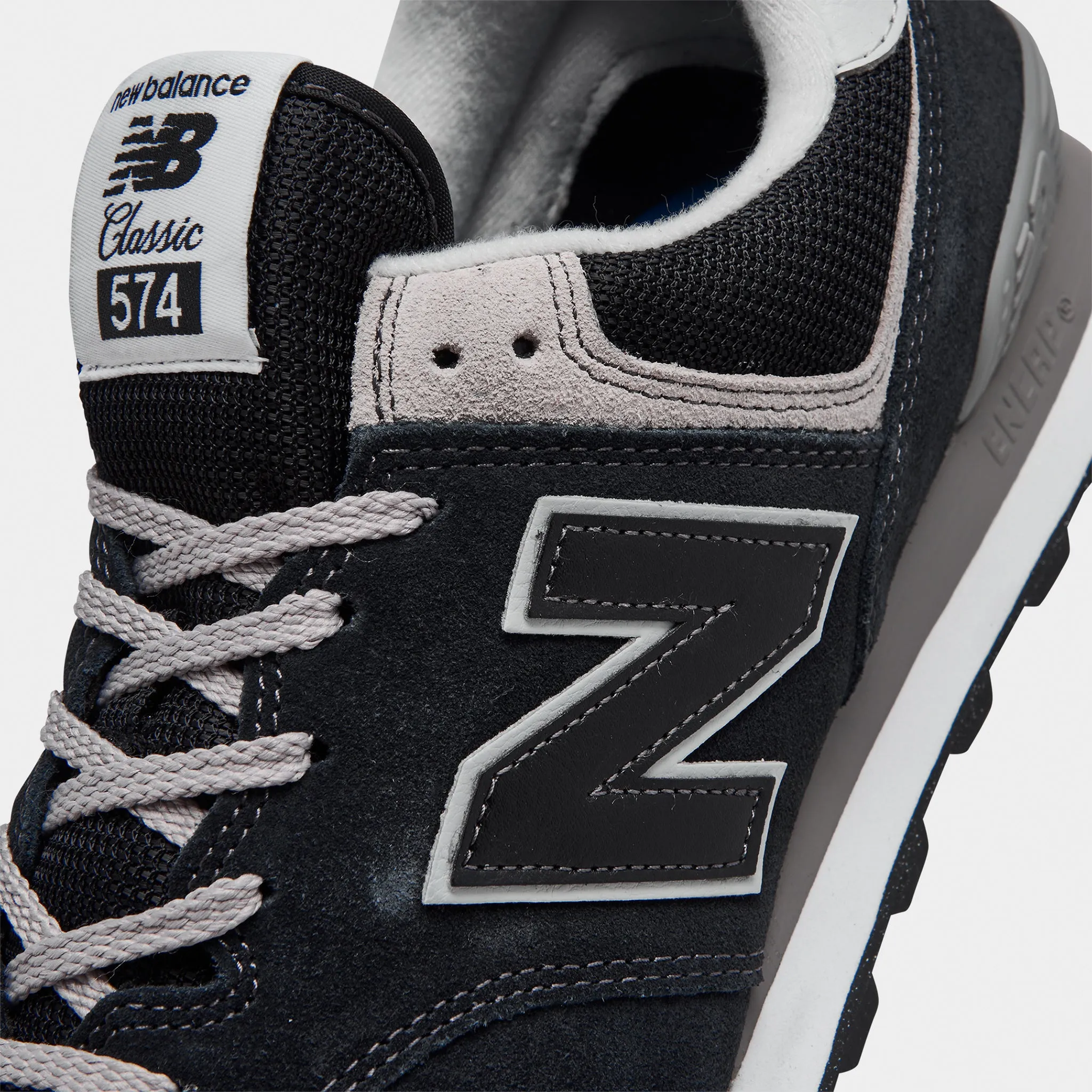 New Balance ML574EVB / Black