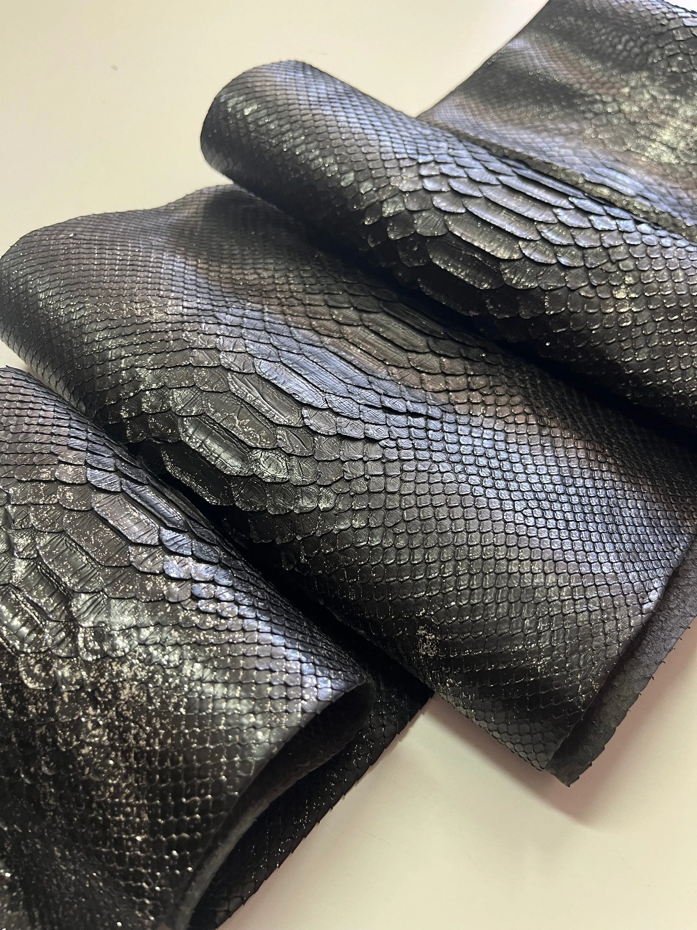 Python leather, real snakeskin hide color silver black, long and wide snake leather for crafts and DIY projects, of thick 1,0mm(2 oz)