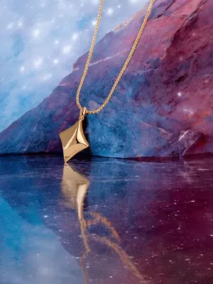 Stella - Four-Pointed Star Charm Necklace