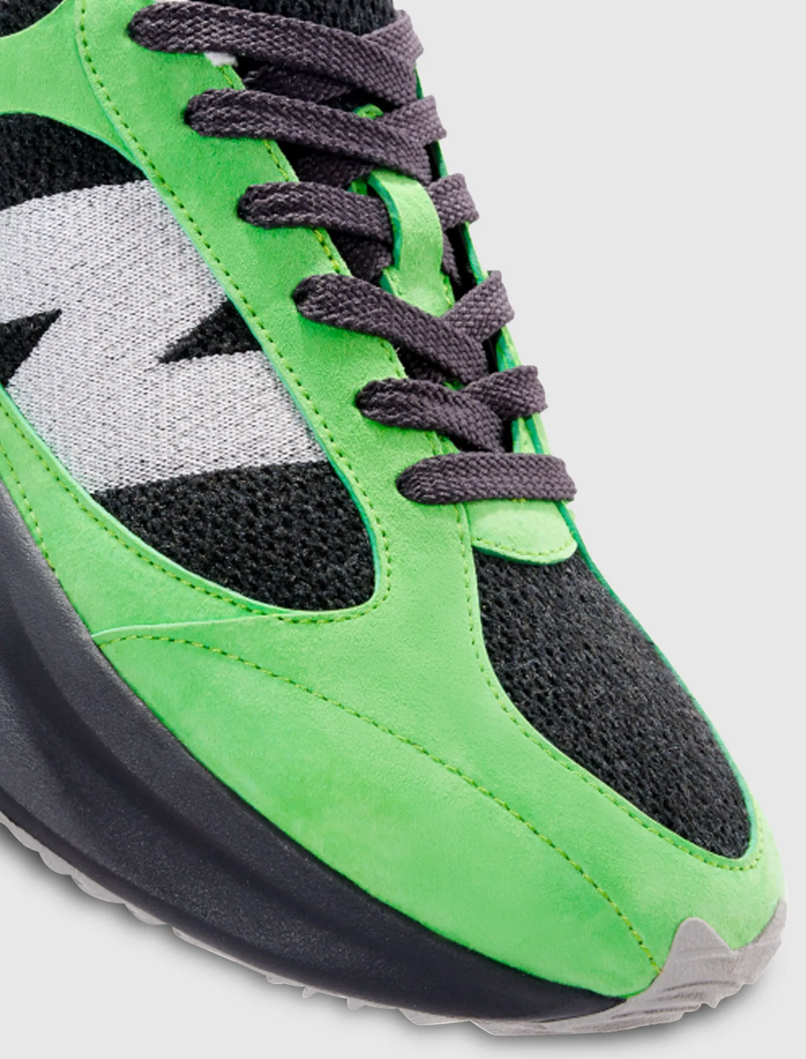 WARPED RUNNER "GREEN/BLACK"